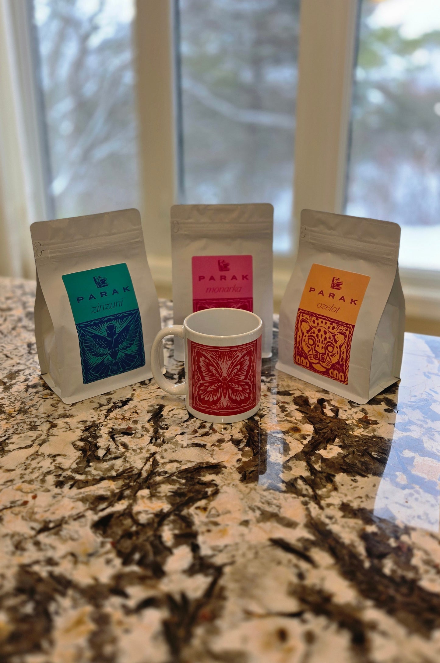 Holiday Coffee Gift Set: 3-Bag Parak Signature Bag & Mug